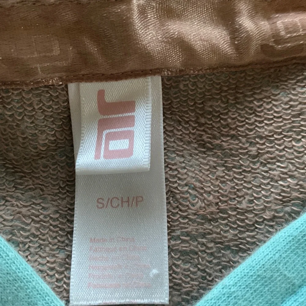 JLo Intimates - Picture 4 of 6